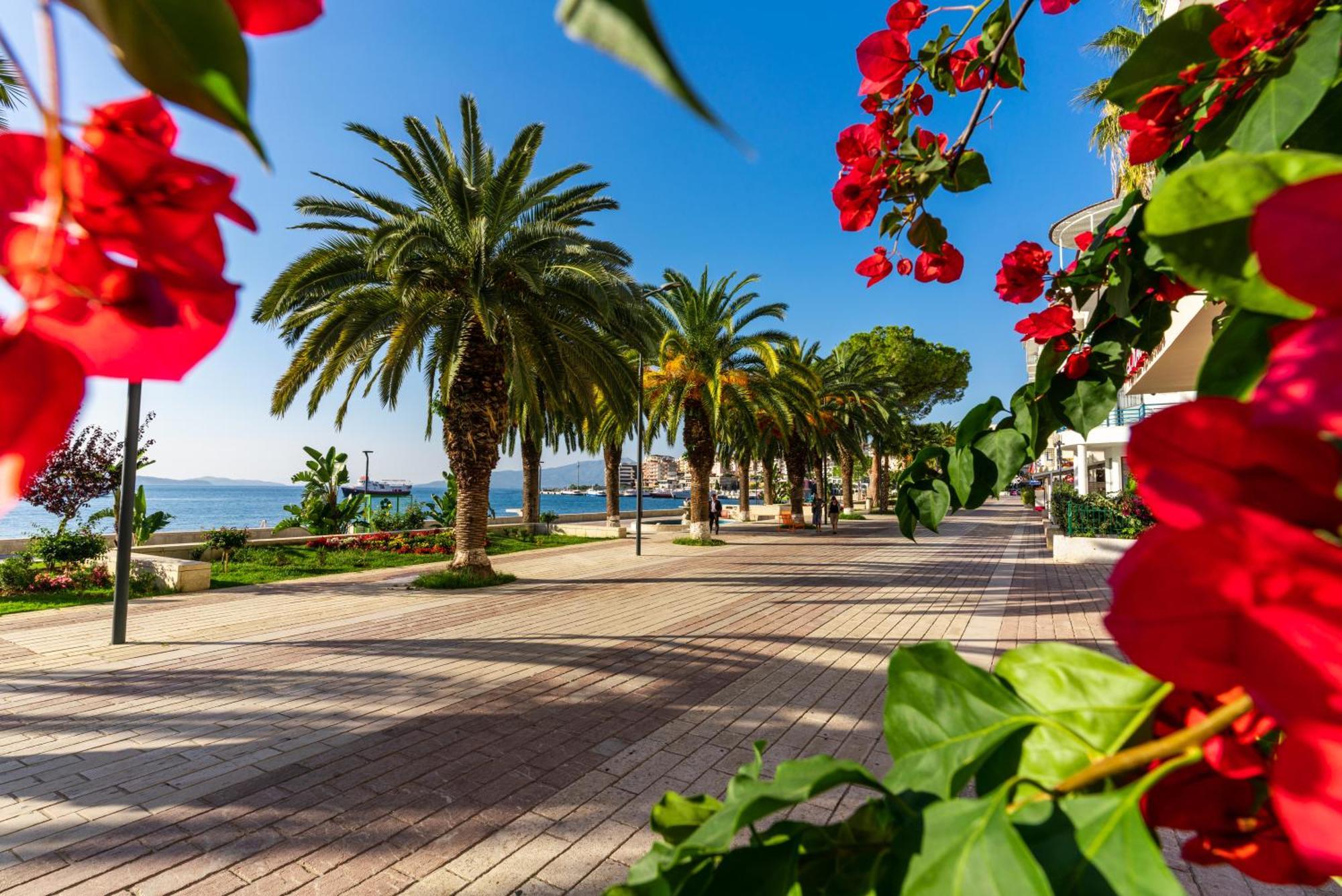 Blissful Apartments Saranda Kültér fotó