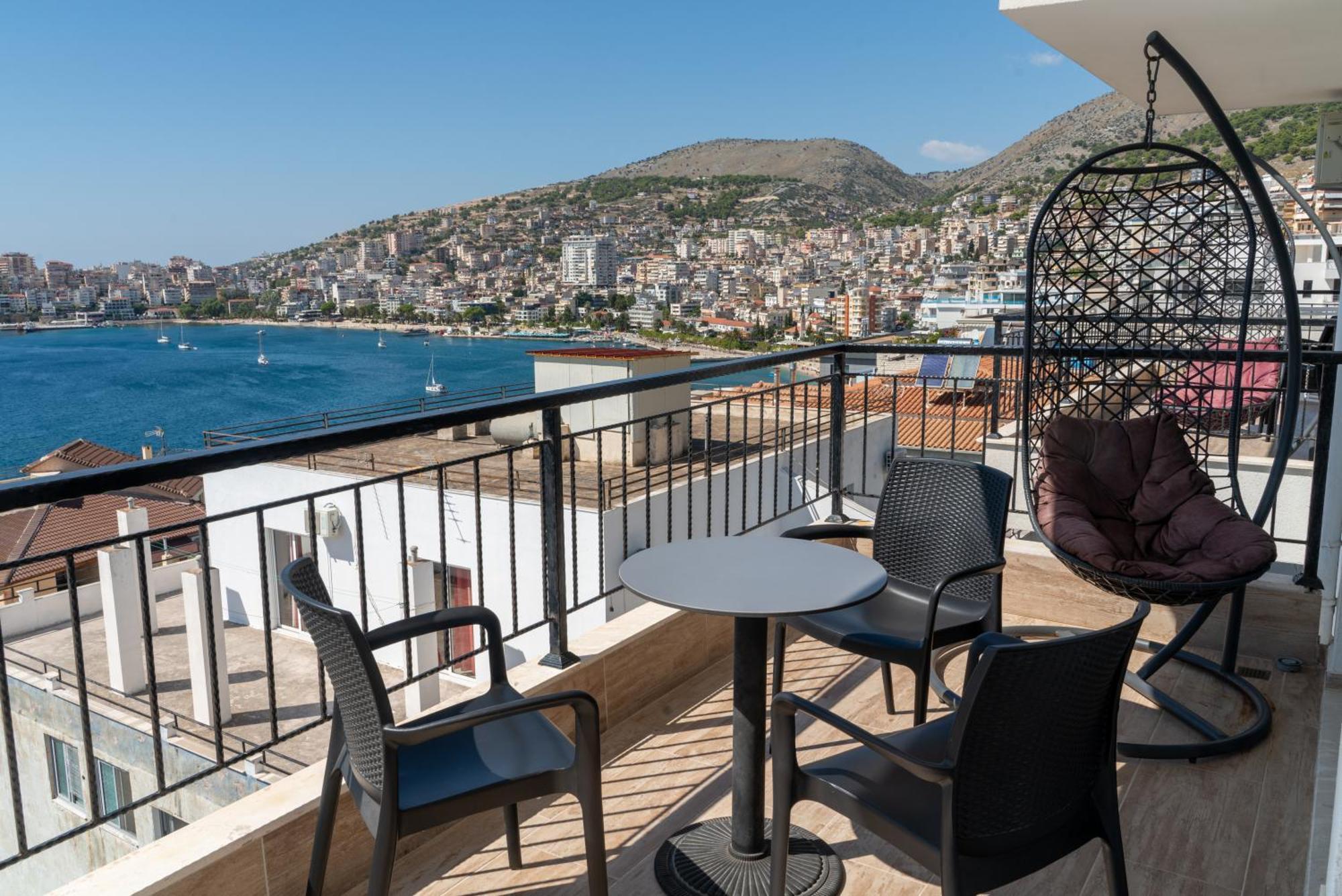 Blissful Apartments Saranda Kültér fotó